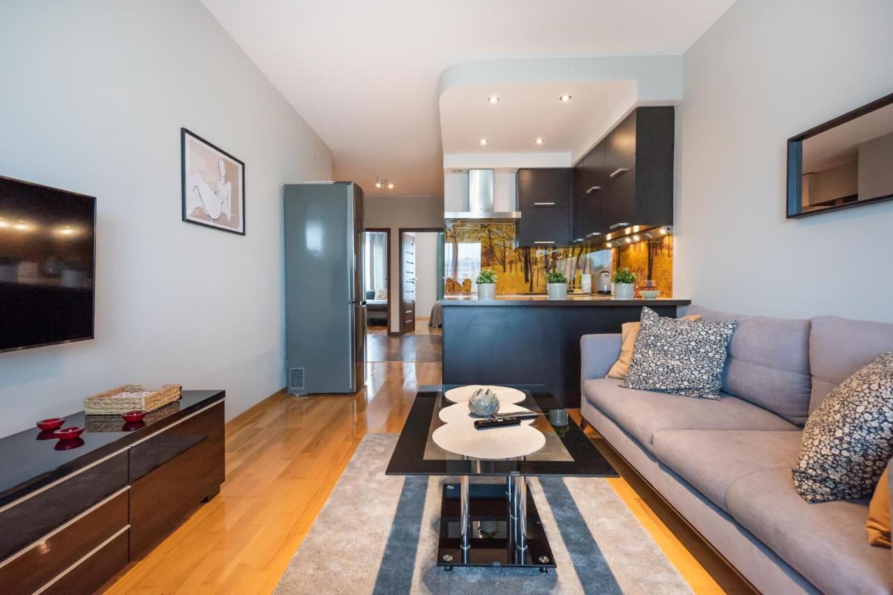 Apartment Wola Prime 2-bedroom