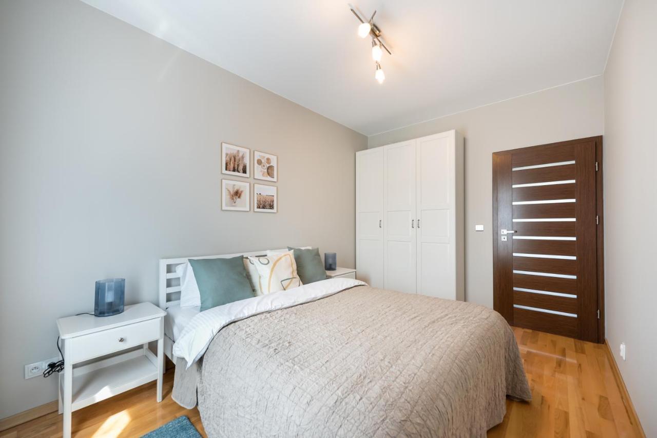 Wola Prime 2-bedroom * Warsaw
