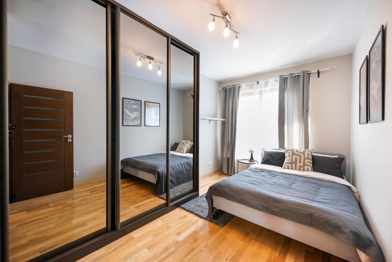 Wola Prime 2-bedroom * Warsaw